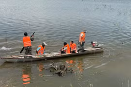 Lật thuyền ở Đắk Lắk, một thiếu nữ mất tích