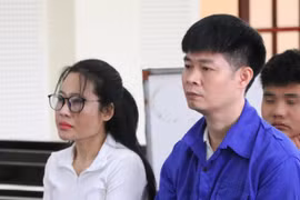 Hai vợ chồng “dắt tay” nhau vào tù vì chiếm đoạt gần 10 tỷ 