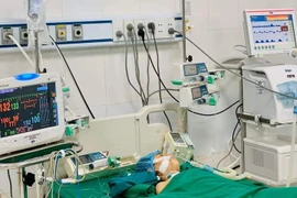 Uống nhầm thuốc trầm cảm, 3 chị em nhập viện cấp cứu