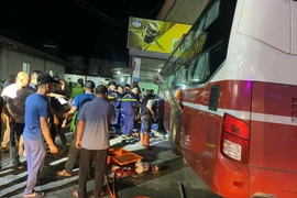 Phụ xe khách tử vong khi kiểm tra hệ thống phanh