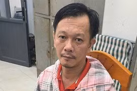 Đối tượng trốn truy nã “sa lưới” khi đi giao bánh mì cho khách