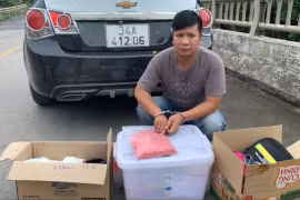 Quảng Trị: Bắt giữ đối tượng vận chuyển 12.000 viên ma tuý ​