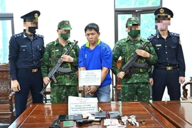 Bắt đối tượng thủ “hàng nóng” vận chuyển ma túy xuyên biên giới