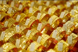 Vàng nhẫn tăng nóng, nhiều người lời to nhưng vẫn không có hàng