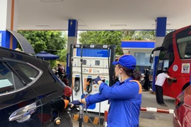 Giá xăng hôm nay 16/8/2024: Tăng nhẹ trở lại?