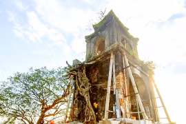 “Thần đèn” di dời thành công cổng đền 200 năm tuổi ở Hà Tĩnh