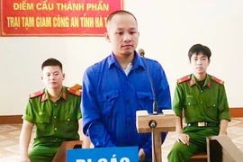 Kẻ truy sát, đốt nhà người yêu lĩnh 13 năm tù giam ​