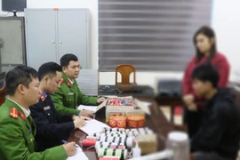 Khởi tố thanh niên sản xuất trái phép hơn 200 quả pháo