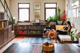 Cải tạo ngôi nhà cổ để có thế sống mà không cần bật điều hòa