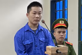 Đối tượng lái ô tô đi cướp tiệm vàng lĩnh 7 năm tù giam