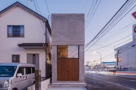 Căn nhà bê tông như hang động của vợ chồng Nhật