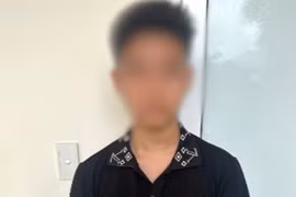 Lừa bán vé máy bay, thanh niên 17 tuổi chiếm đoạt hơn 3 tỷ đồng