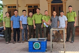 Vườn QG Vũ Quang tiếp nhận 2 cá thể động vật quý hiếm, nguy cấp