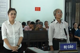 Tham ô tài sản, 2 cựu cán bộ Sở TNMT Huế lĩnh án