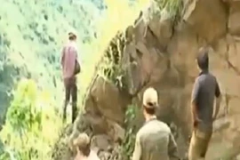 Hoảng loạn đào thoát khỏi các bãi vàng lậu Quảng Nam