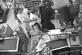 Trai khùng hành hung bạn gái dã man