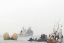 Hàn Quốc tiếp tục tìm kiếm các nạn nhân vụ chìm phà