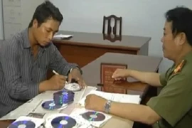 113 Online 27/6: Bắt giữ đối tượng tuyên truyền văn hóa phẩm đồi trụy