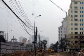 Tướng quân đội nói gì về vụ đường Trường Chinh bị “nắn cong” 