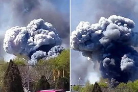 Trực thăng nổ tung ở đông Ukraine