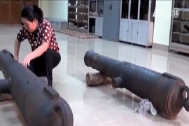 Phát hiện 2 khẩu súng thần công từ thế kỷ 19 