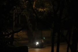 Gái mại dâm giả câm, “săn” khách nhộn nhịp suốt đêm