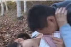 Gã yêu râu xanh hiếp dâm cả cháu gái ruột