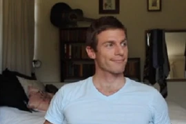 Chàng Tây “thích ăn đu đủ” nói tiếng Việt như gió