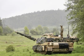 Xem sức mạnh xe tăng Abrams của Mỹ chuẩn bị chuyển cho Ukraine