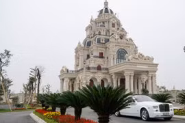 Ngắm biệt thự cực kỳ xa hoa ở những ngôi làng tỉ phú