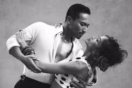 H’Hen Niê đẹp tựa nữ thần trong bộ ảnh mới