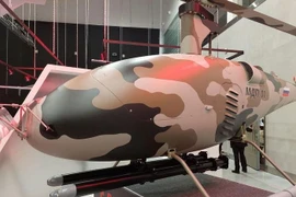 Xem trực thăng không người lái của Nga phóng tên lửa