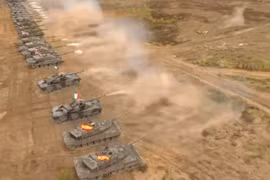 Ý từ bỏ "xe tăng bền bỉ nhất thế giới" C1 Ariete để chọn Leopard 2A8 Đức