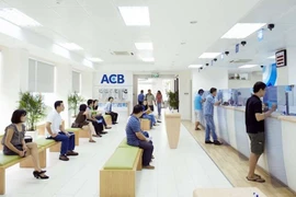 Mỗi tuần một doanh nghiệp: Thu nhập ngoài lãi của ACB sẽ tăng 33-35% trong giai đoạn 2021-2023