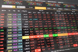 VN-Index tiếp đà giảm, mất thêm 25 điểm sau phiên ATC ngày 12/6