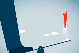 Doanh nghiệp bất động sản và con dao 2 lưỡi đòn bẩy tài chính