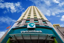 Giám đốc khối của Vietcombank nhận thù lao đến 15 tỷ đồng/năm