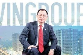 10 doanh nhân giàu nhất trên TTCK: Ông Phạm Nhật Vượng cùng người nhà 'chễm chệ' 3 vị trí