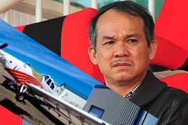 Kinh doanh èo uột, bầu Đức lấy đâu ra 1,3 triệu USD mua máy bay để đi làm đồng?