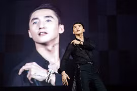 Sơn Tùng M-TP bắt tay với Luxstay: ‘Phát súng mở màn’ hợp tác giữa thần tượng và startup