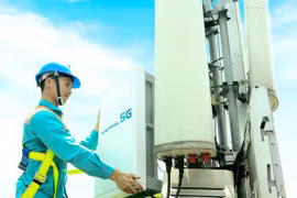 Giải mã cổ phiếu ‘họ Viettel’ sau cú sốc COVID-19