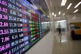 VN-Index bỏ lỡ mốc 940 điểm, khối ngoại bán ròng mạnh phiên 4/11