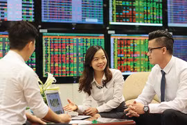 Năm 2020 VN-Index sẽ vượt mốc hơn 1.000 điểm, nhóm ngân hàng dậy sóng?