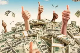 Cổ phiếu DST 'hút tiền' khi đánh tiếng niêm yết trên HoSE