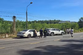 Bắt khẩn cấp nhóm đối tượng hành hung khiến bé 2 tuổi bị thương