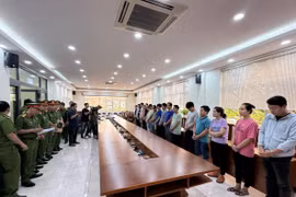 Công an TPHCM triệt phá hàng loạt đường dây thuốc giả quy mô lớn