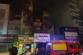 TPHCM: Cận cảnh chữa cháy cơ sở nhà ở kết hợp với kinh doanh