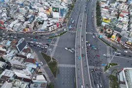 TP HCM phân luồng giao thông phục vụ tổng duyệt kỷ niệm 30/4