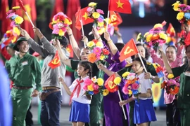 Rực rỡ chương trình nghệ thuật trong đêm sơ duyệt đại lễ 30/4