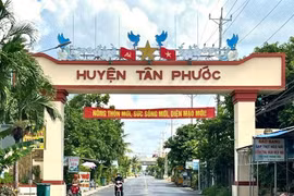 Tiền Giang: Ai nâng cấp tuyến đường cụm dân cư xã Tân Hòa Đông?